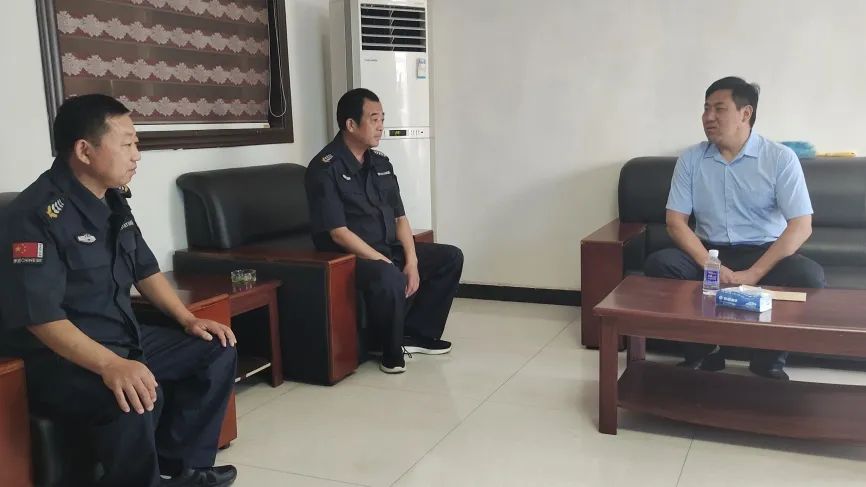 宿州市保安服務(wù)有限公司開展“八一”雙擁走訪慰問活動(圖2)